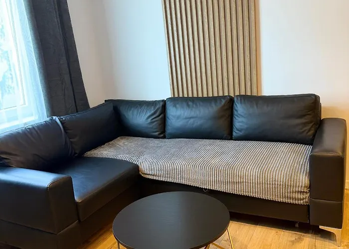 Apartament Z Lozem Malzenskim - Bezplatny Parking
